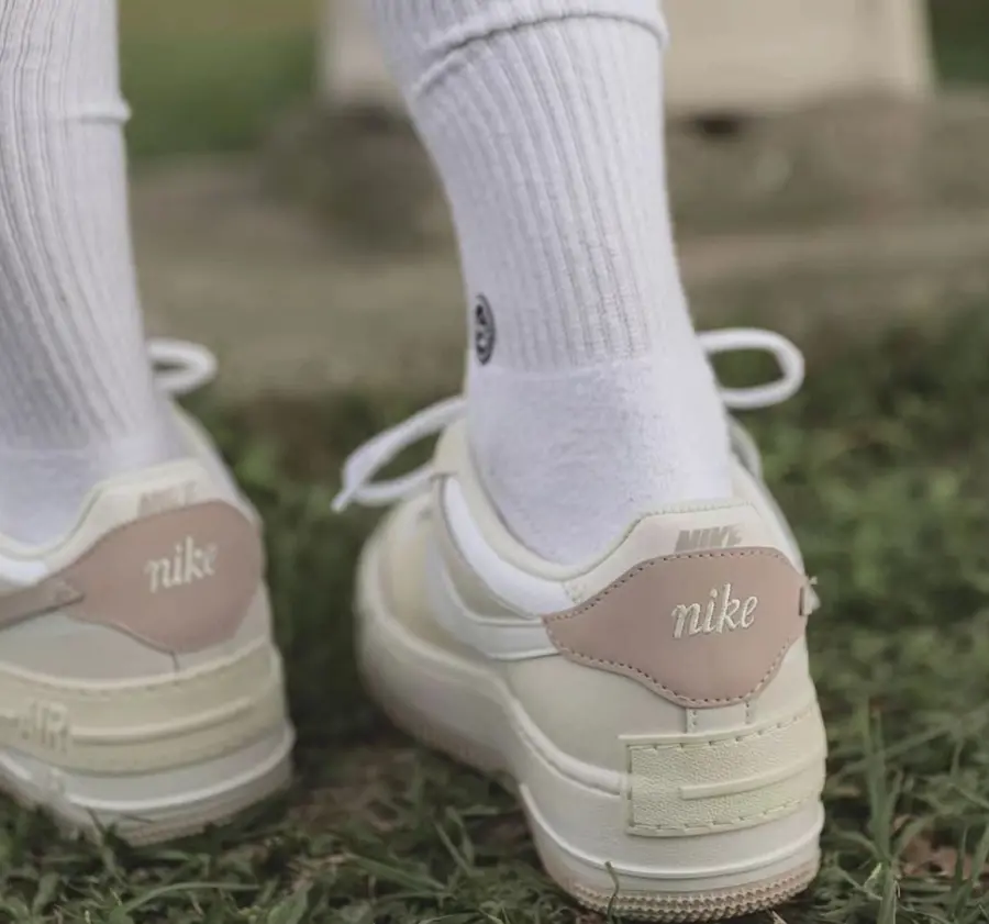 Giày Nike Air Force 1 Shadow ‘White Fossil Stone’ FN3444-121 - Ảnh 4