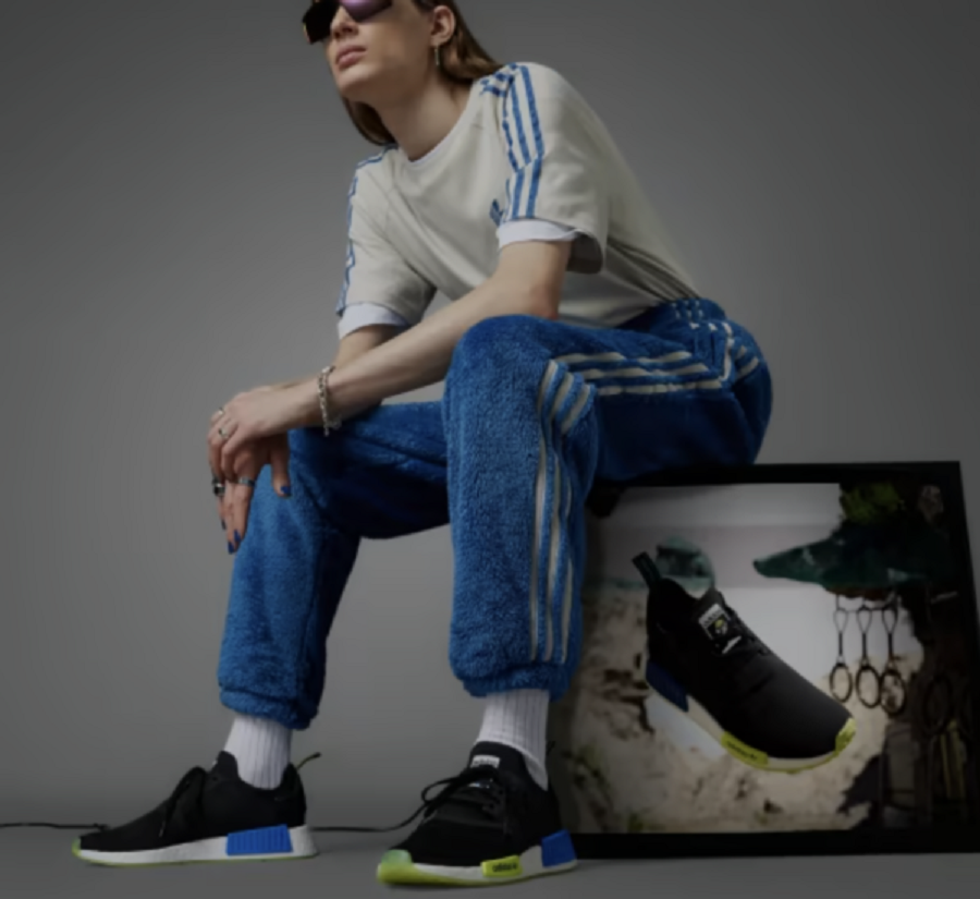 Giày Adidas NMD_R1 x Indigo Herz ‘Into the Metaverse’ IE1844 - Ảnh 3