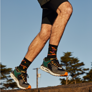 Alternative view of Giày Under Armour HOVR Summit 'Outpost Green' 3023348-300