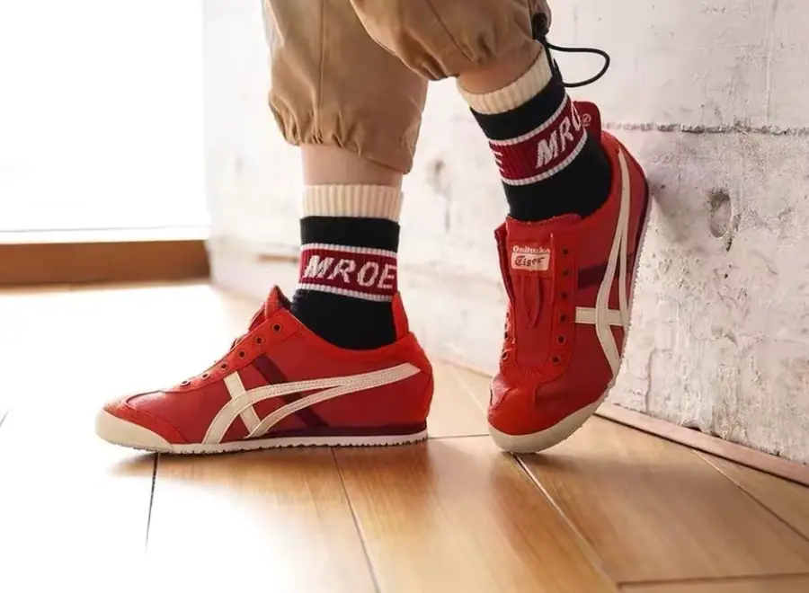 Giày Onitsuka Tiger Mexico 66 Slip-on 'Red Snapper Birch' 1183A360-601 - Ảnh 3
