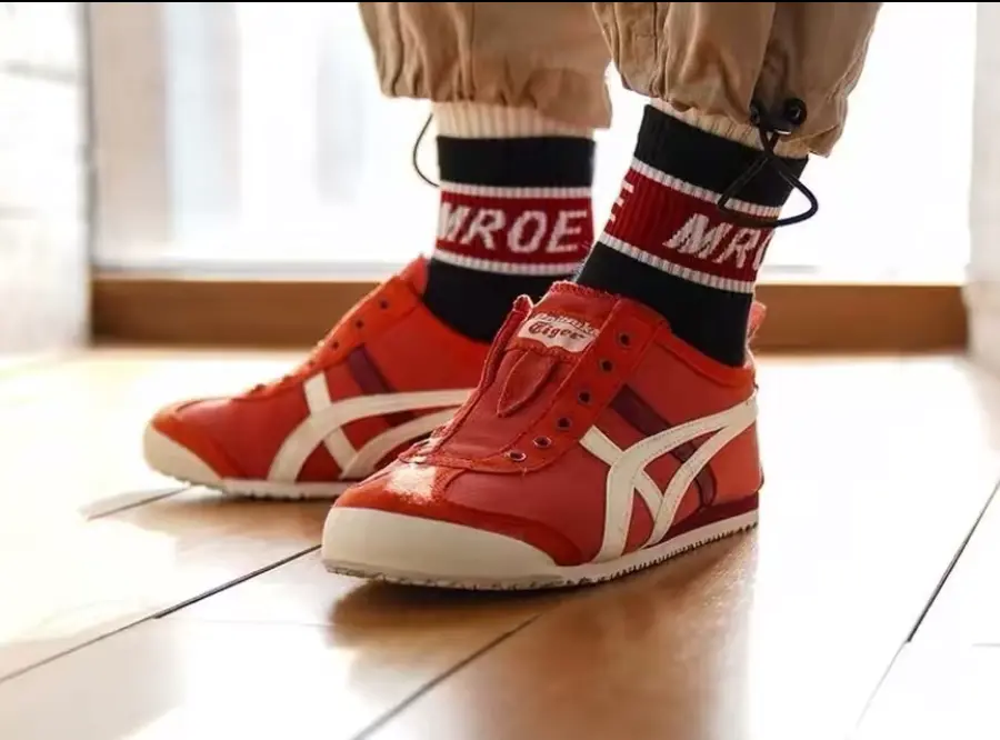 Alternative view of Giày Onitsuka Tiger Mexico 66 Slip-on 'Red Snapper Birch' 1183A360-601