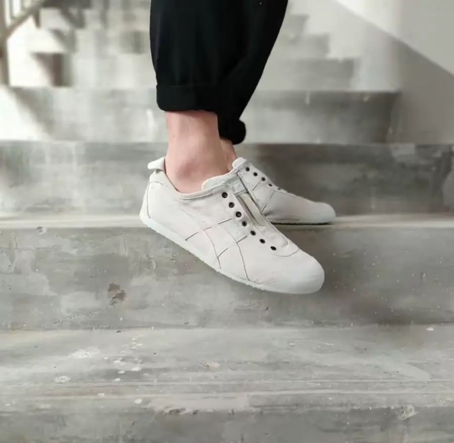 Alternative view of Giày Onitsuka Tiger Mexico 66 'Slip-on Glacier Grey' D7L1L-9696