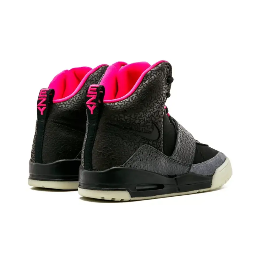 Alternative view of Giày Nike Air Yeezy 1 'Blink' 366164-003