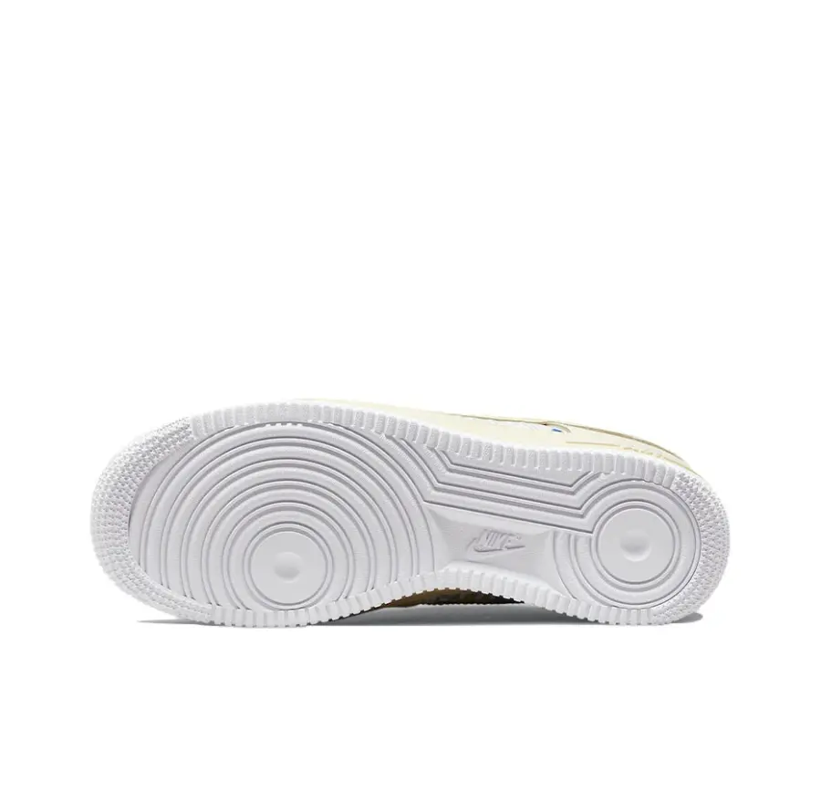 Alternative view of Giày Nike Air Force 1 Low '07 LV8 'Cream' DO2701-715