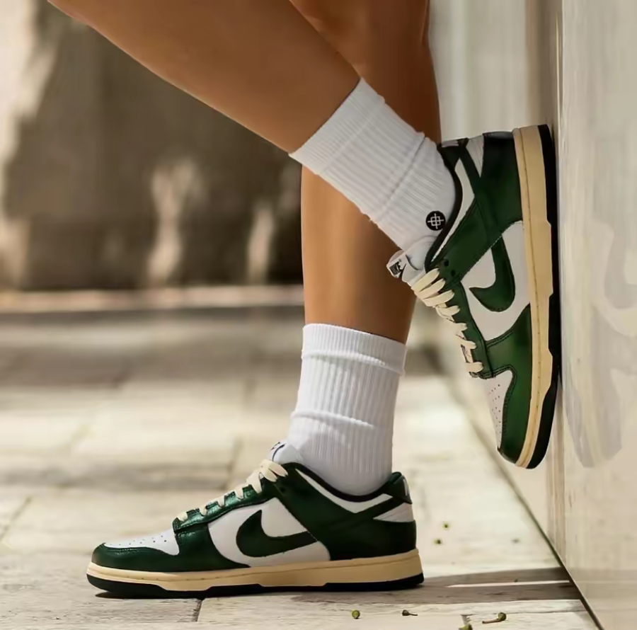 Giày Nike Wmns Dunk Low 'Vintage Green' DQ8580-100 - Ảnh 5