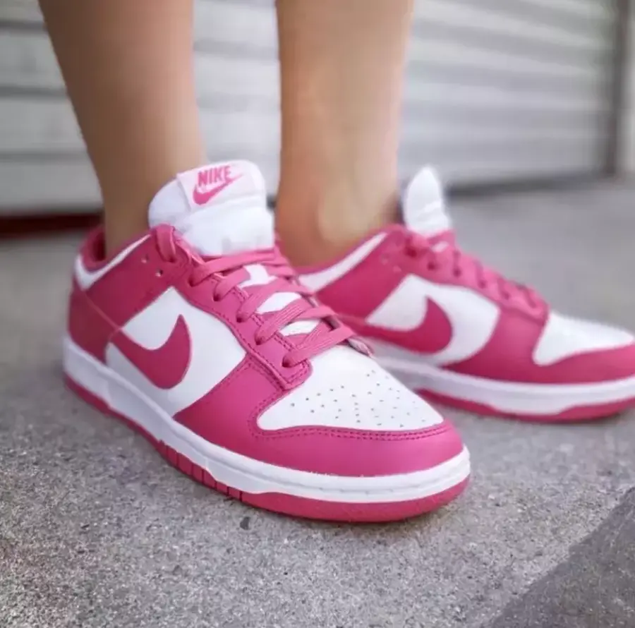 Alternative view of Giày Nike Dunk Low 'Archeo Pink' DD1503-111