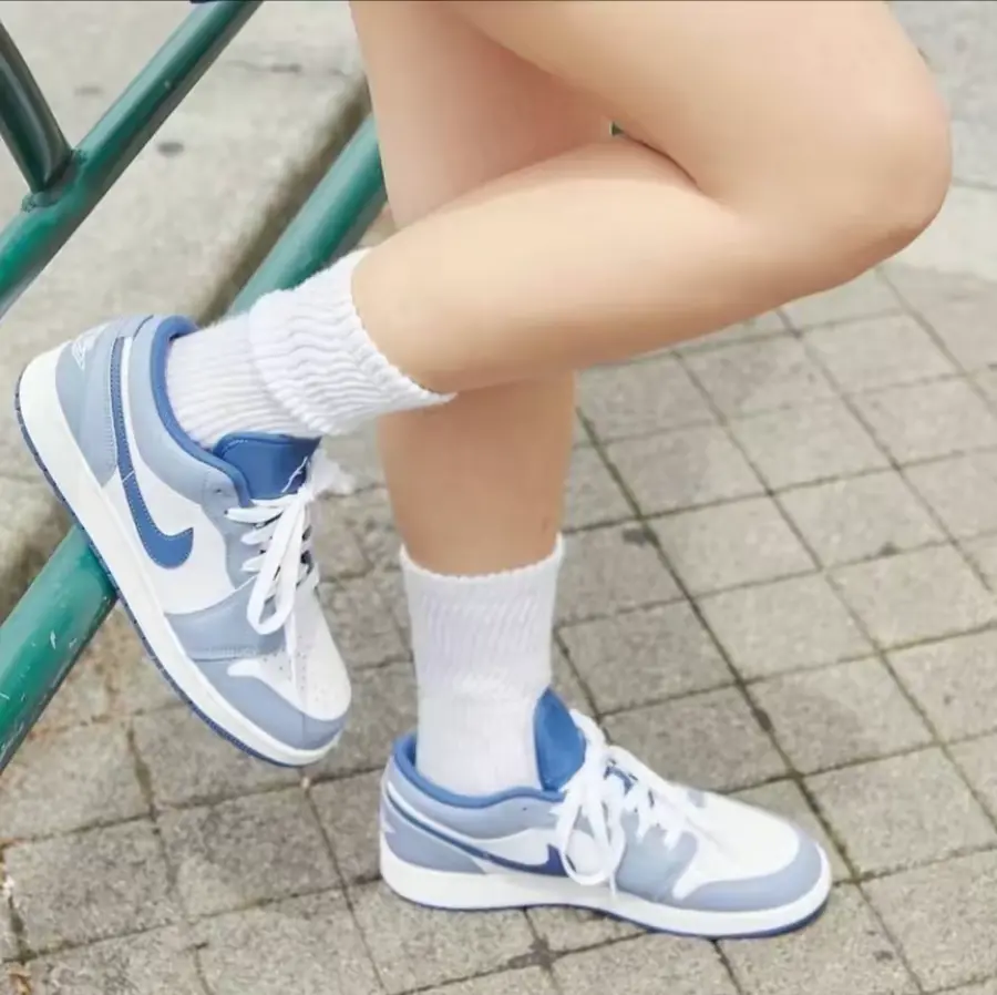 Giày Nike Air Jordan 1 Low GS 'Ashen Slate' 553560-414 - Ảnh 6