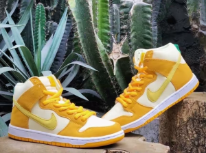 Alternative view of Giày Nike SB Dunk High 'Pineapple' DM0808-700