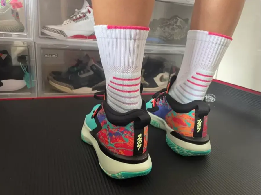 Giày Nike Air Jordan Zion 1 Planet Z 'Hyper Jade' DA3129-800 - Ảnh 4