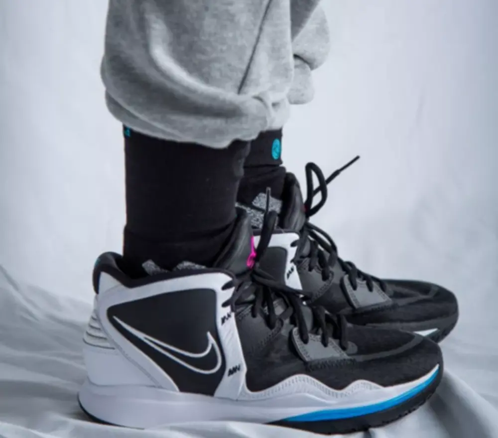 Alternative view of Giày Nike Kyrie 8 'South Beach' Black/White-Pink DC9134-003
