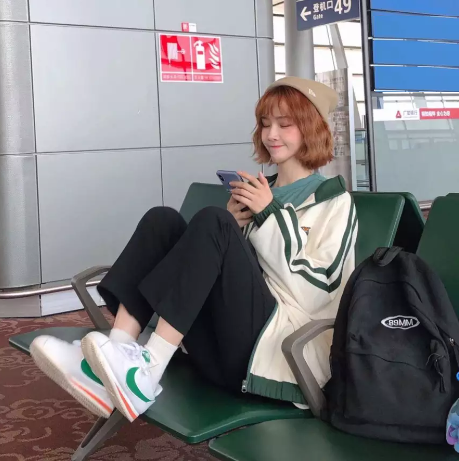 Giày Nike Stranger Things x Cortez 'Hawkins High' CJ6106-100 - Ảnh 3