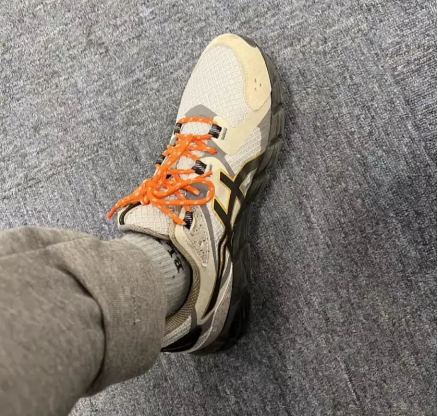 Alternative view of Giày Asics Gel-Quantum 180 'Oyster Grey Orange' 1201A259-021