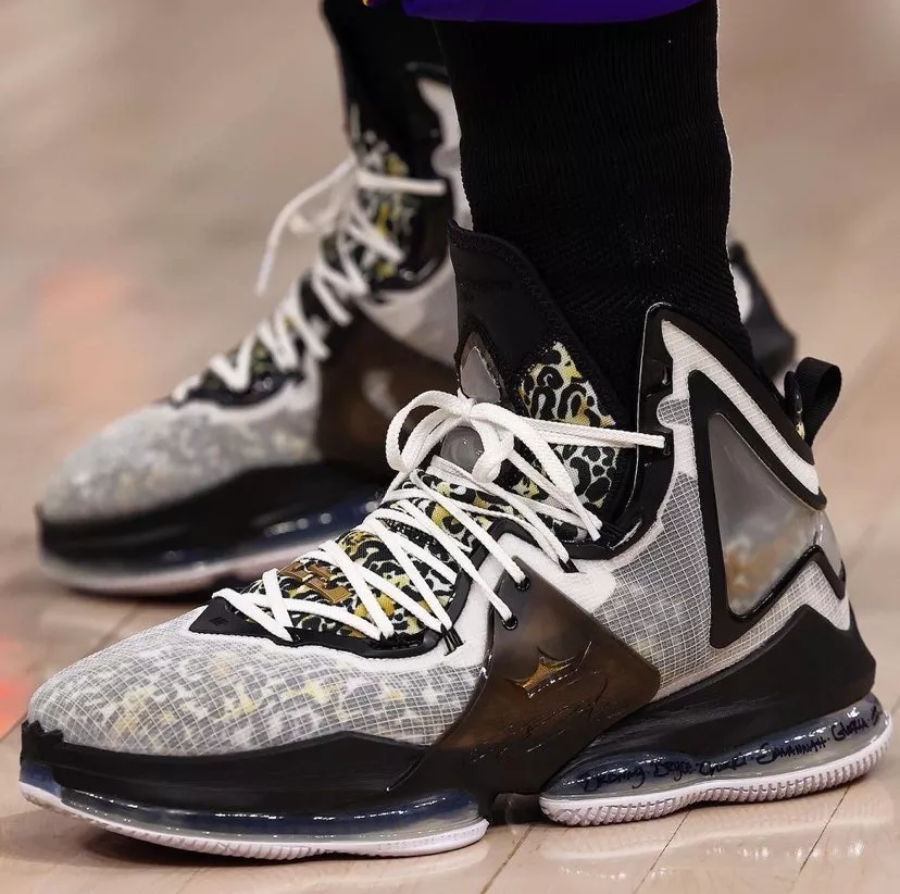 Giày Nike Lebron 19 'Royalty' DC9340-100 - Ảnh 6