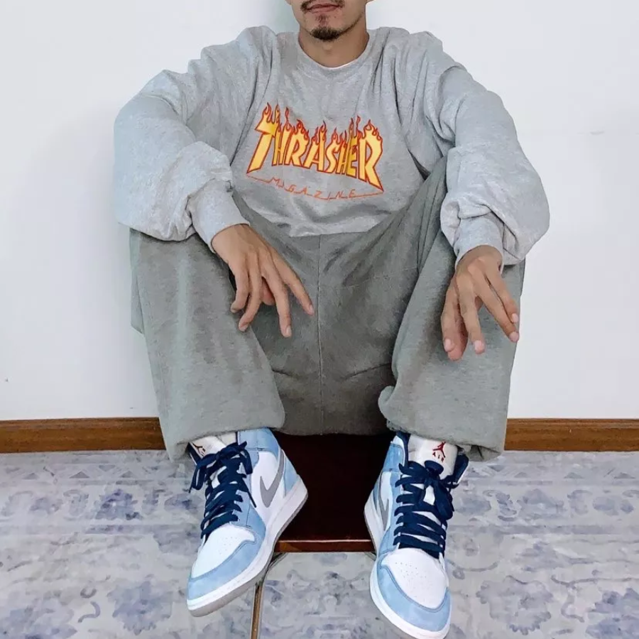 Giày Nike Air Jordan 1 Mid 'French Blue Fire Red' DN3706-401 - Ảnh 2