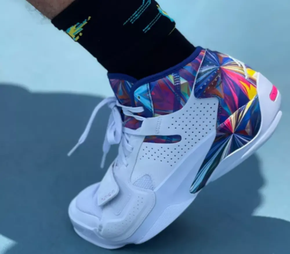 Alternative view of Giày Nike Jordan Zion 2 PF Hope 'Diamond' DM0858-467