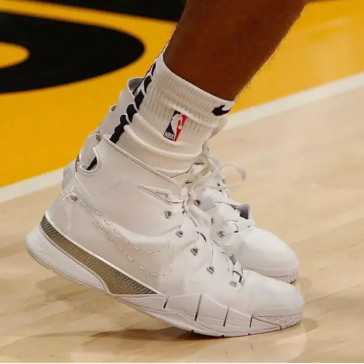 Giày Nike Kobe 1 Protro 'Noise Cancelling Pack' CI9911-110 - Ảnh 3
