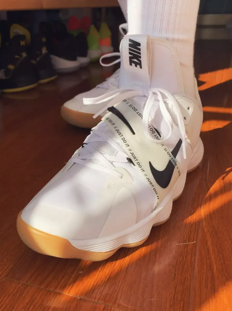 Giày Nike Wmns React HyperSet 'White Black Gum' CI2956-100 - Ảnh 3