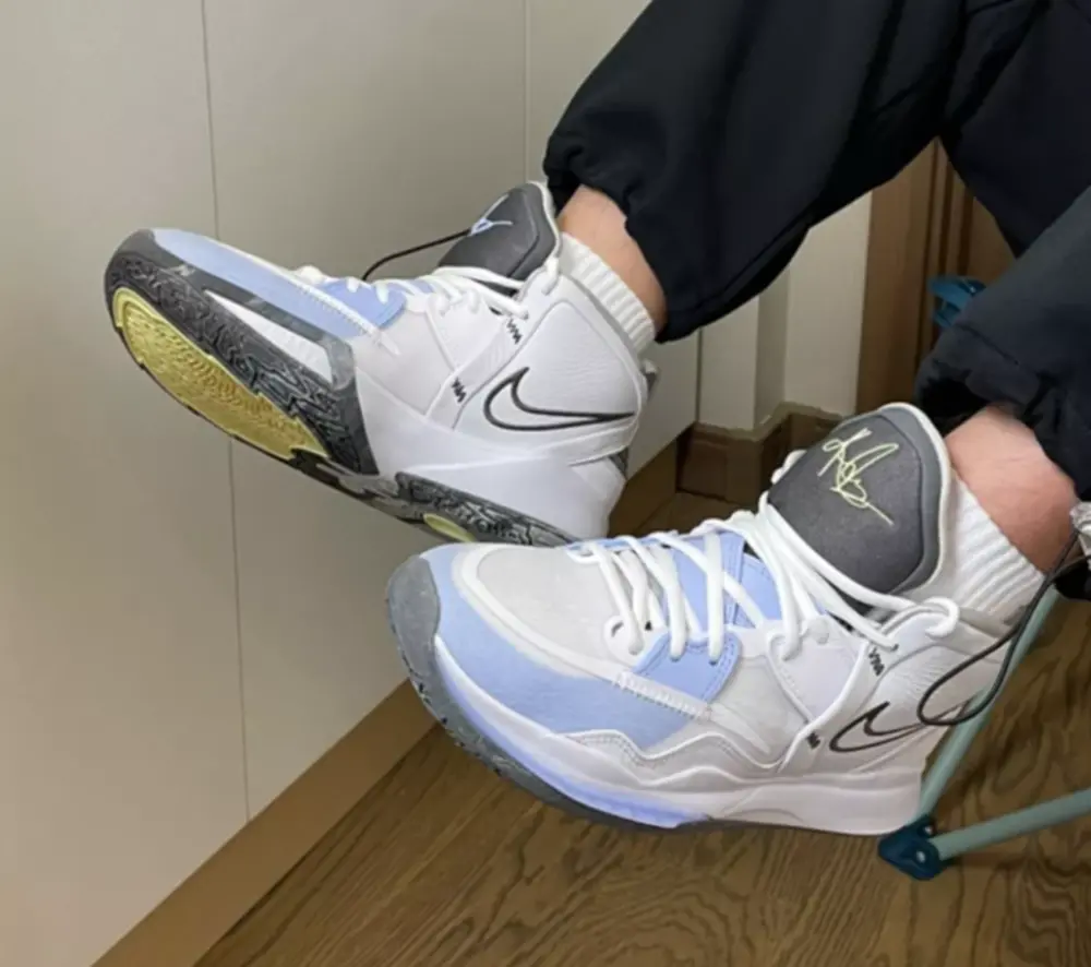 Giày Nike Kyrie 8 Infinity EP 'White Light Marine' DC9134-102 - Ảnh 4
