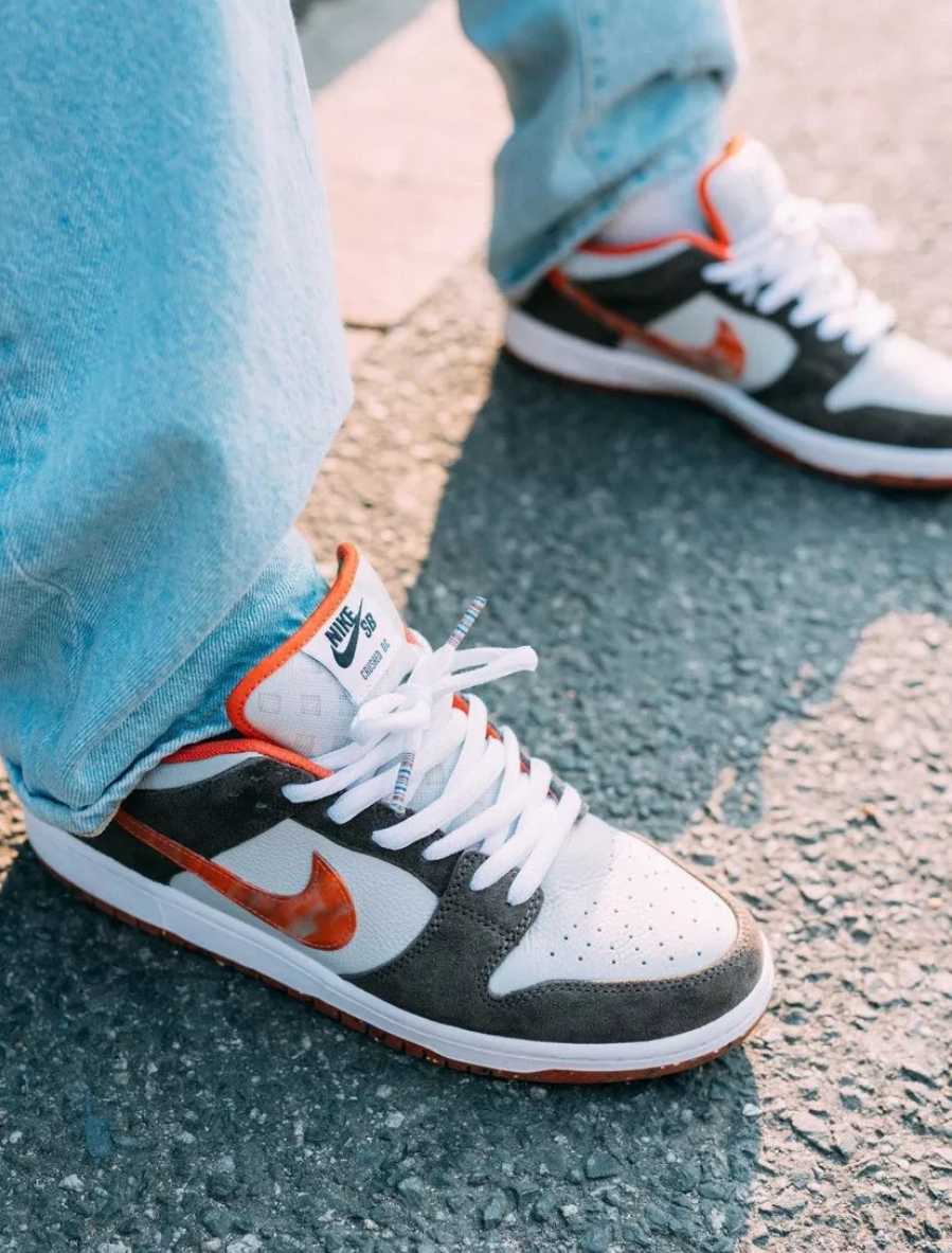 Giày Nike SB Dunk Low 'Crushed DC' DH7782-001 - Ảnh 4