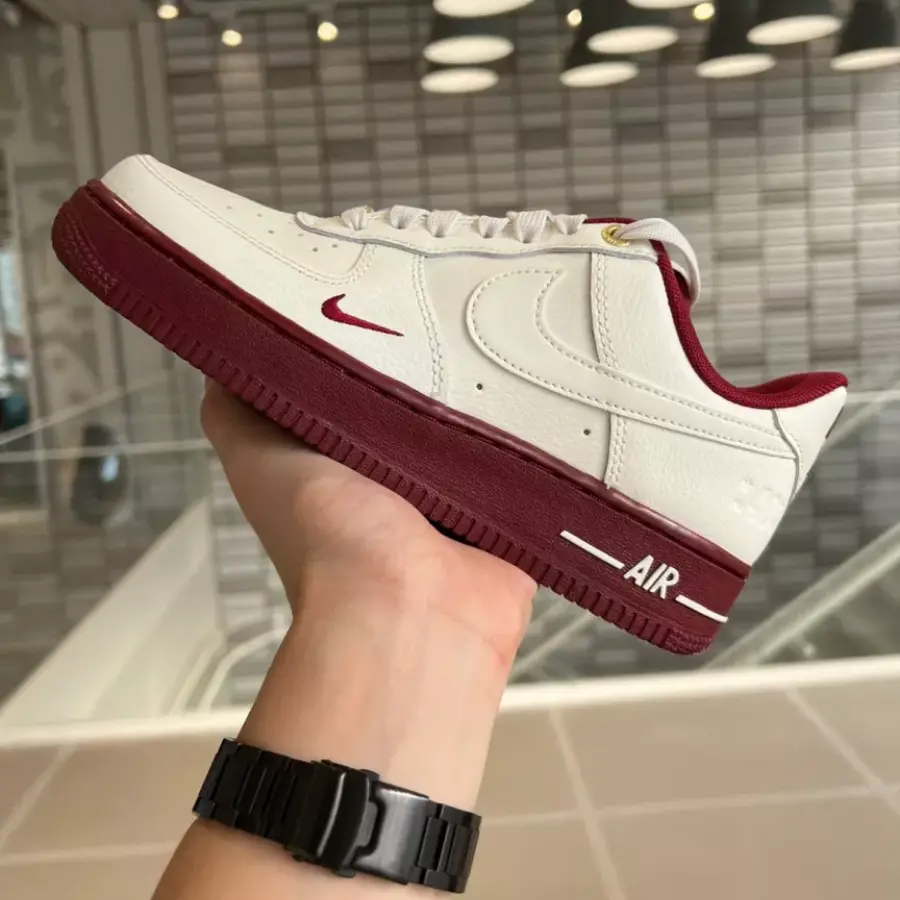 Giày Nike Air Force 1 'White Red' DQ7582-100 - Ảnh 7