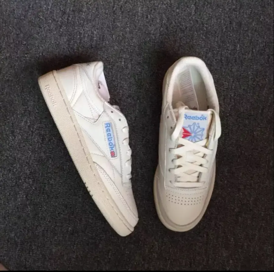 Giày Reebok Club C 85 Vintage 'Essential Blue' GX3680 - Ảnh 5