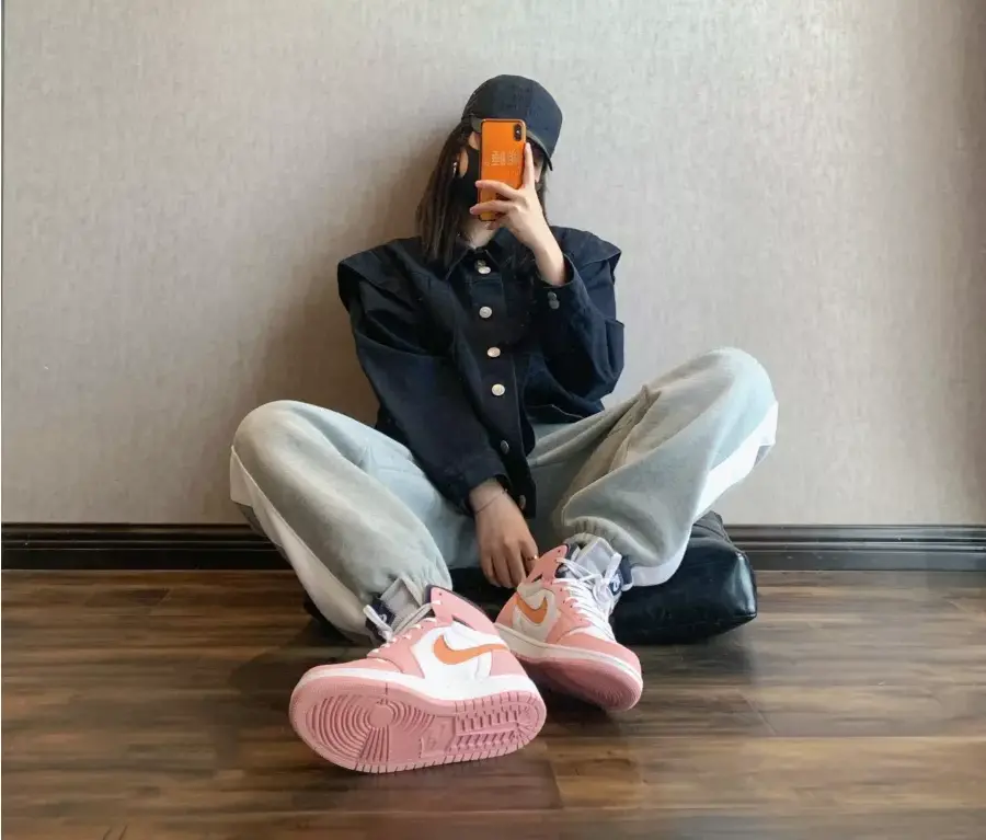 Alternative view of Giày Nike Air Jordan 1 ‘Pink Glaze’ CT0979-601