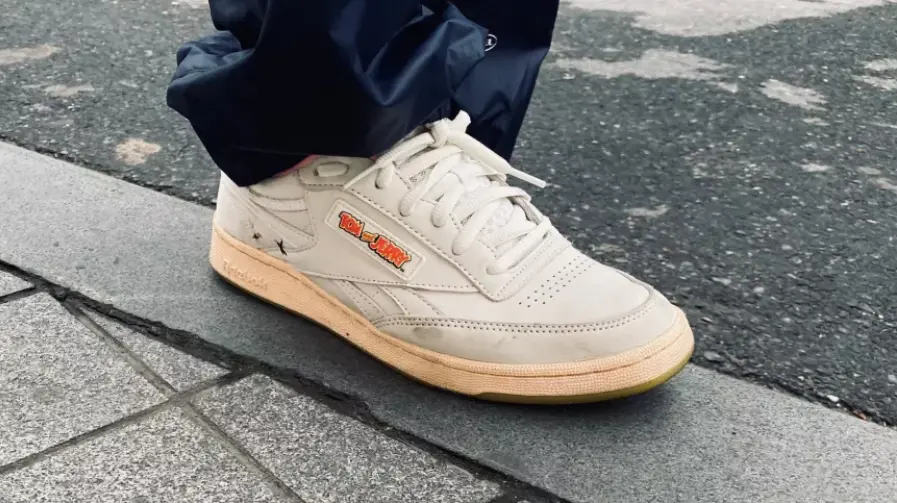 Alternative view of Giày Reebok Tom & Jerry x Club C 'Tom' FW4681
