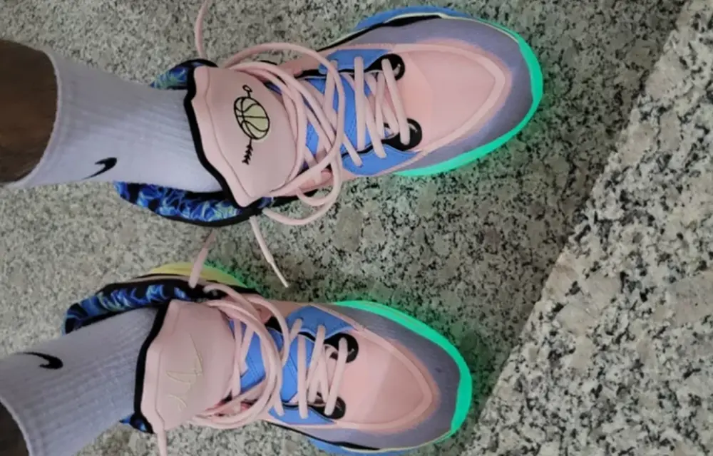 Giày Nike Kyrie 8 Infinity 'Valentine's Day' DH5385-900 - Ảnh 3