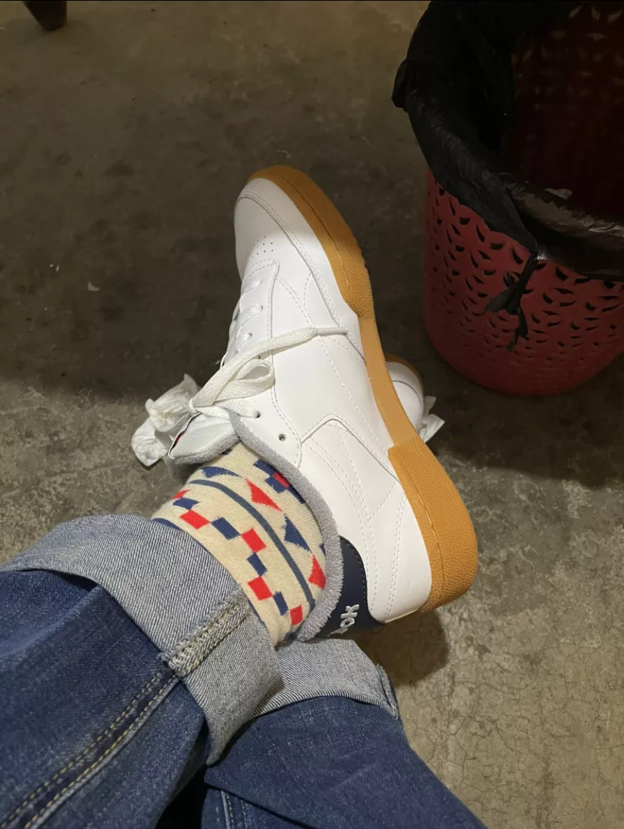 Giày Reebok Club C 85 MU 'White Scarlett Red Collegiate Navy' EG6426 - Ảnh 5