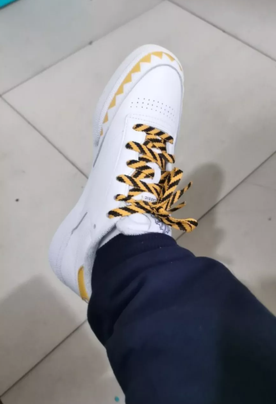 Giày Reebok Sanrio x Club C 85 'Gudetama' EH3050 - Ảnh 3