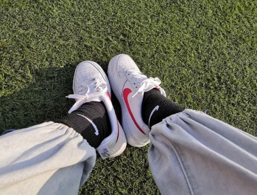 Alternative view of Giày Nike Air Force 1 GS White University Red CZ4203-100