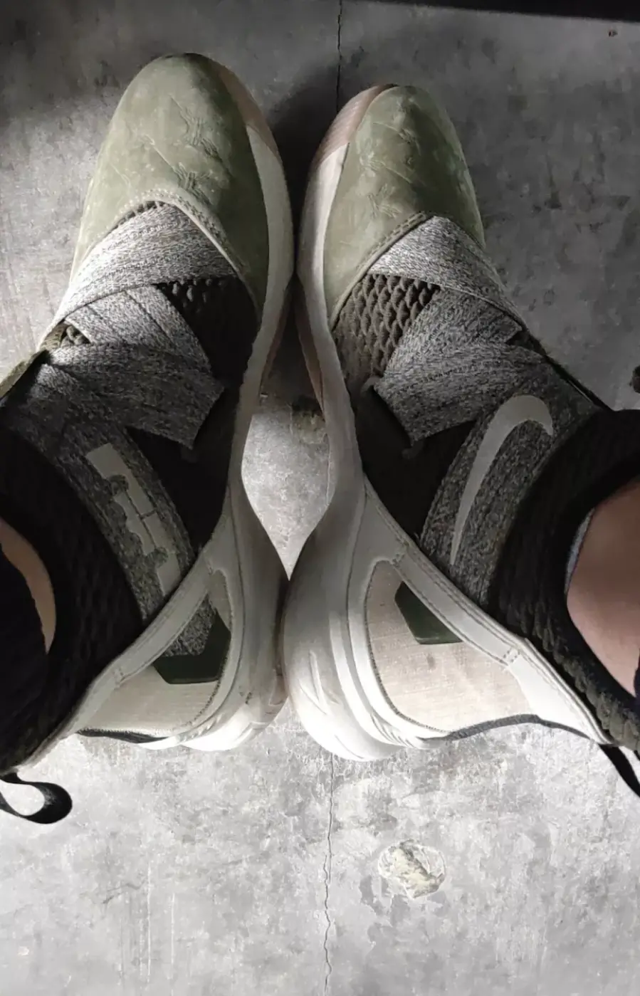 Giày Nike LeBron Solder 12 EP 'Olive' AO4053-300 - Ảnh 5