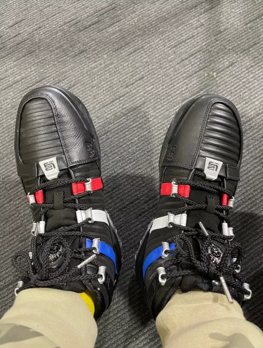 Giày Nike LeBron 3 'Black University Red' DO9354-001 - Ảnh 3