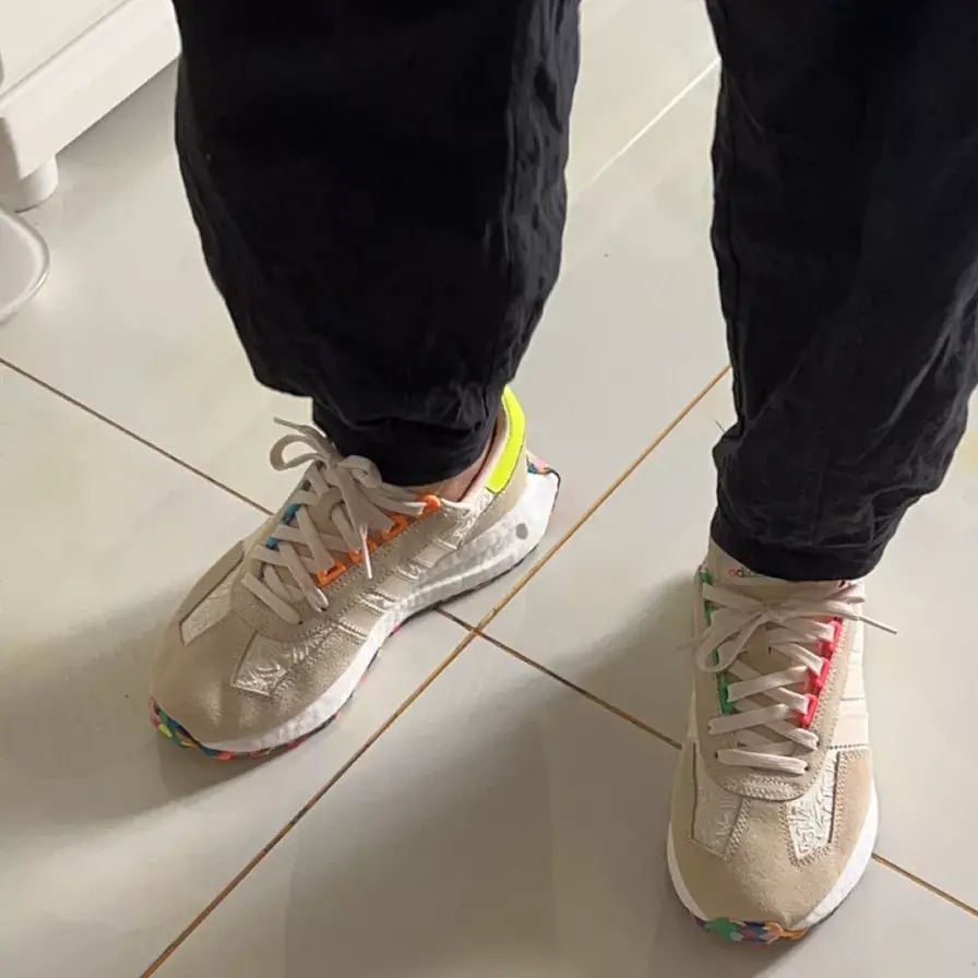 Giày Adidas Retropy E5 Pride 'Cream White' GV9116 - Ảnh 4