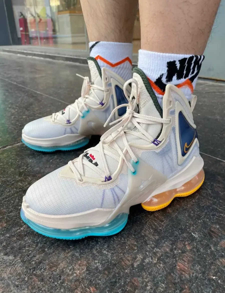 Giày Nike Lebron 19 'Minneapolis Lakers' DC9341-200 - Ảnh 4