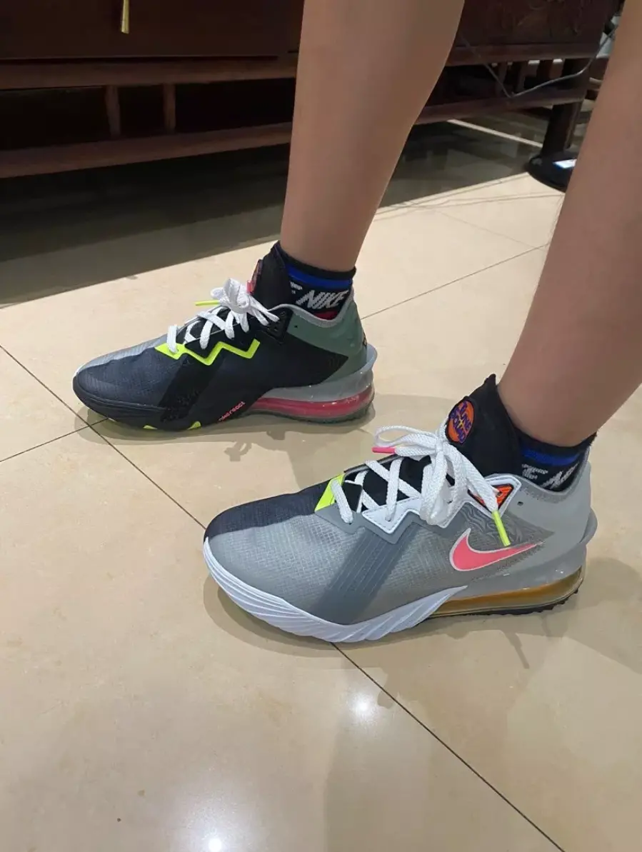 Giày Nike Space Jam x LeBron 18 Low 'Bugs x Marvin' CV7562-005 - Ảnh 3
