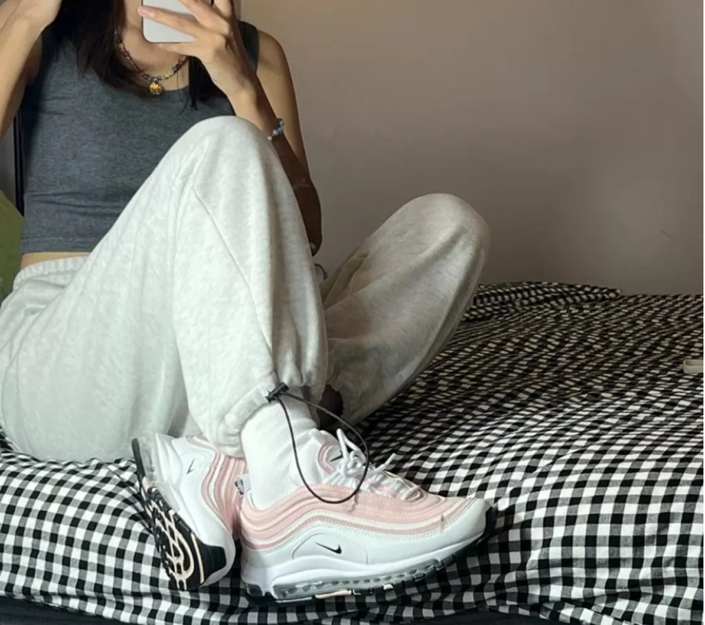 Giày Nike Wmns Air Max 97 'Pink Cream' DA9325-100 - Ảnh 2