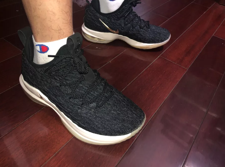 Giày Nike LeBron 15 Low 'Metallic Gold' AO1756-001 - Ảnh 2