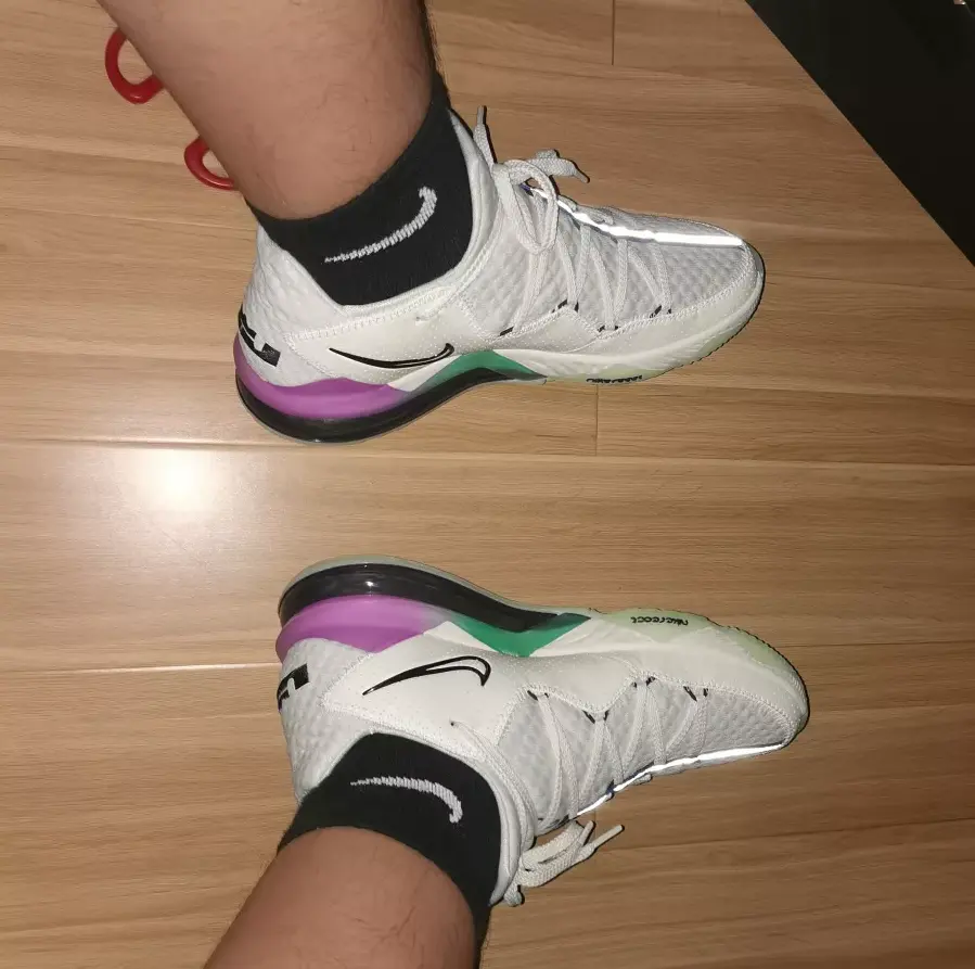 Giày Nike LeBron 17 Low EP 'Glow In The Dark' CD5006-005 - Ảnh 4