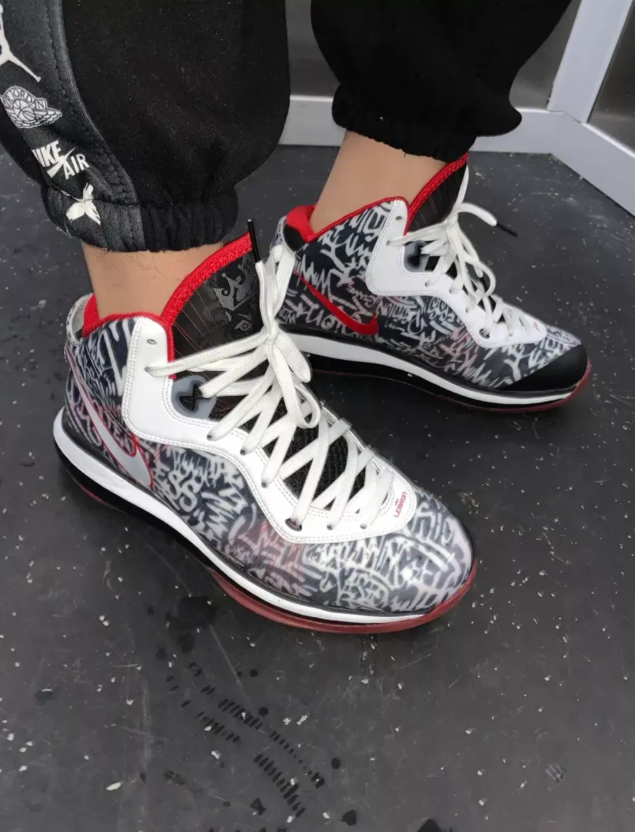 Giày Nike LeBron 8 'Graffiti' DD8306-001 - Ảnh 4