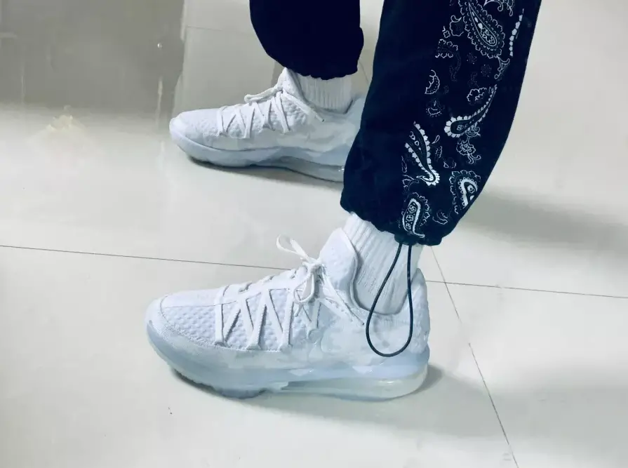 Giày Nike LeBron 17 Low EP 'White Camo' CD5006-103 - Ảnh 3