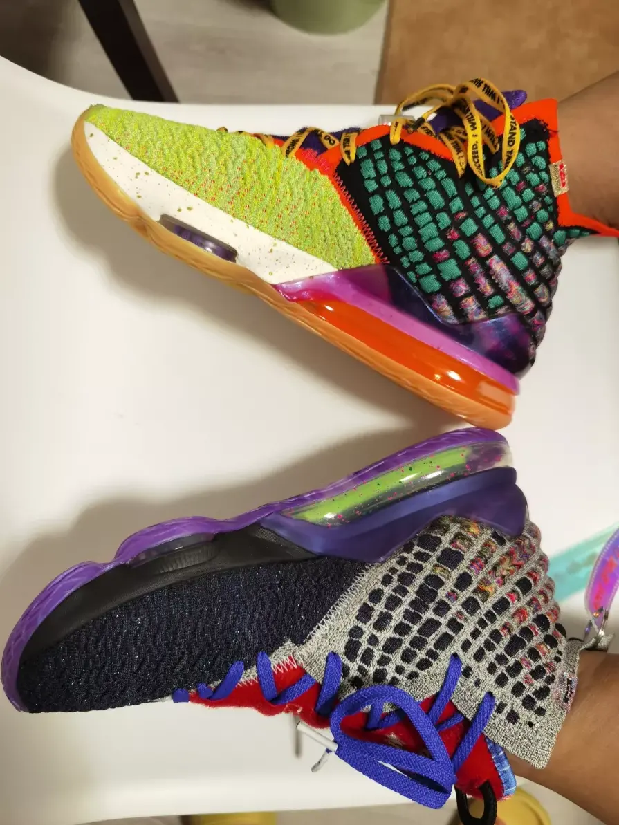 Alternative view of Giày Nike LeBron 17 EP 'What The' CV8080-900