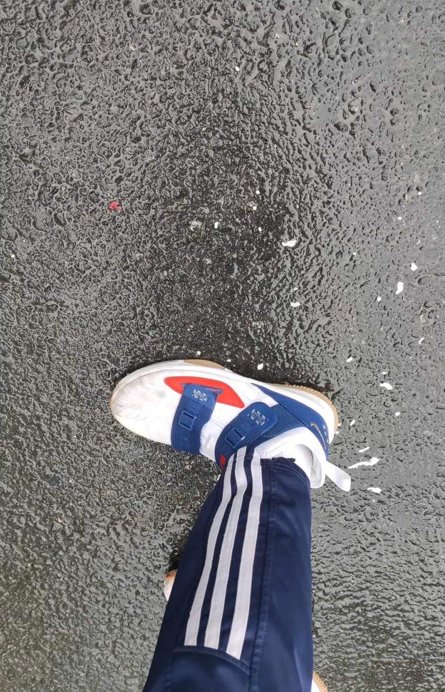 Giày Nike LeBron Soldier 13 LA GS 'White Coastal Blue' CU4133-124 - Ảnh 3