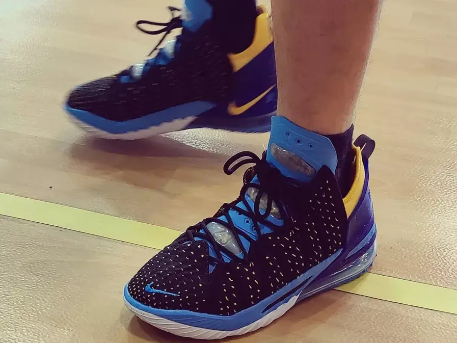 Giày Nike LeBron 18 'Lakers Heritage' CQ9283-006 - Ảnh 3