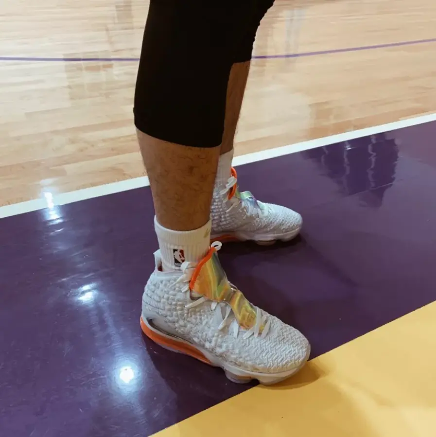 Giày Nike LeBron 17 'Future Air' CT3843-100 - Ảnh 3
