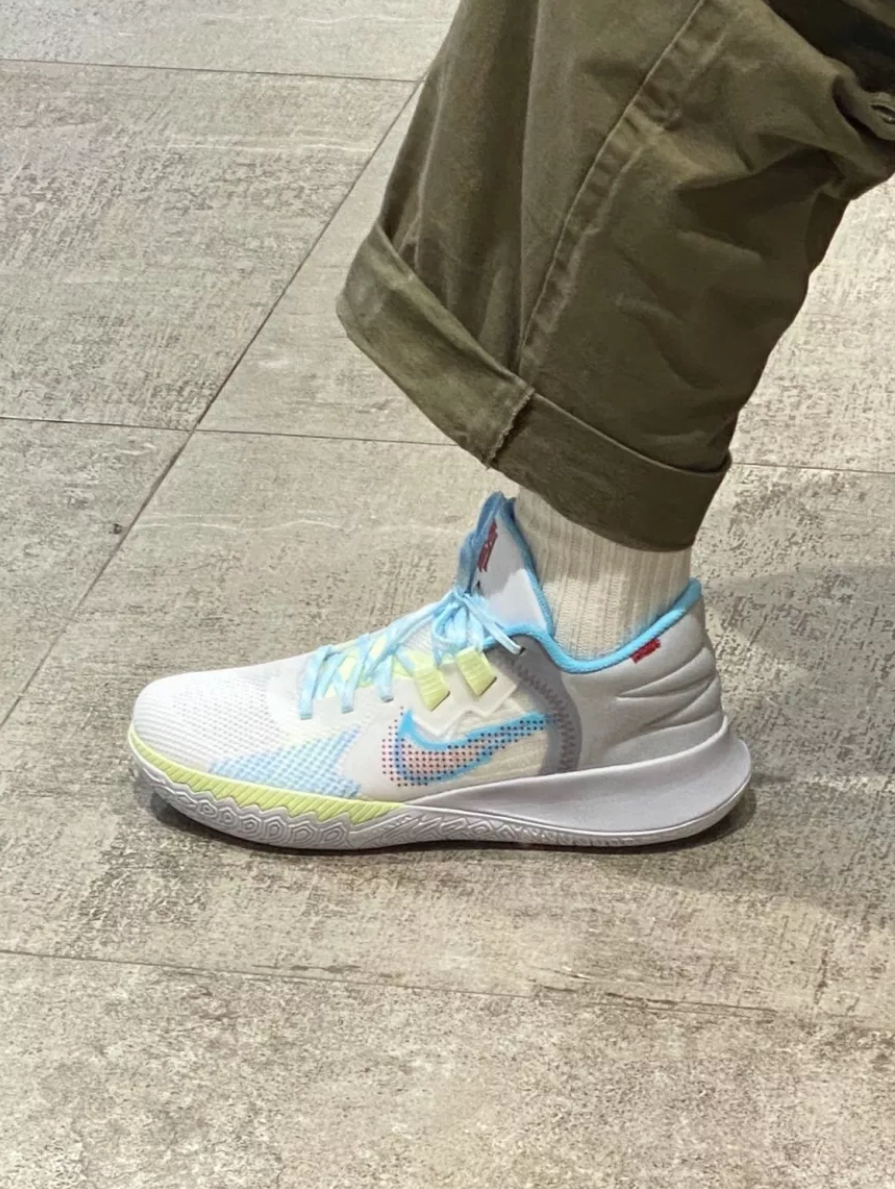 Giày Nike Kyrie Flytrap 5 EP '1 World 1 People' DC8991-102 - Ảnh 2