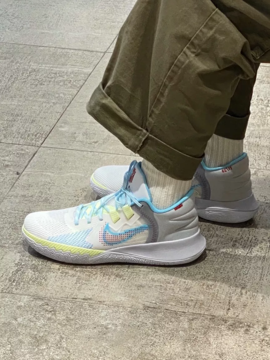 Giày Nike Kyrie Flytrap 5 EP '1 World 1 People' DC8991-102 - Ảnh 3