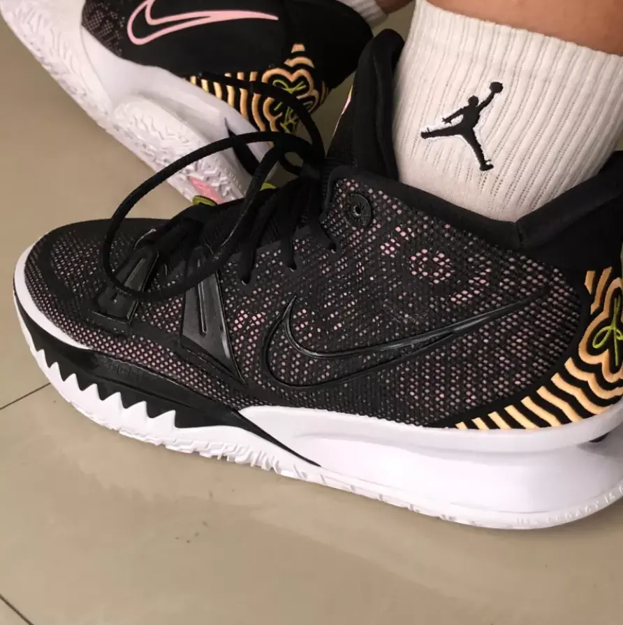 Alternative view of Giày Nike Kyrie 7 GS 'Ripple Effect' CT4080-015