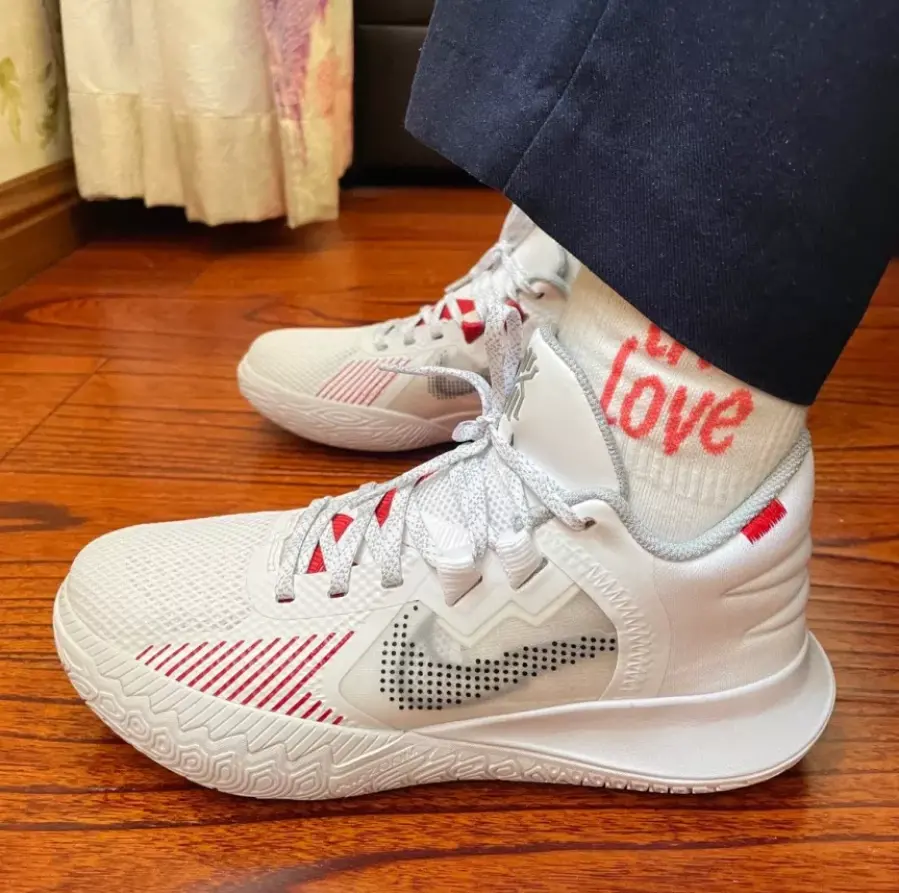 Giày Nike Kyrie Flytrap 5 EP 'White University Red' DC8991-100 - Ảnh 3