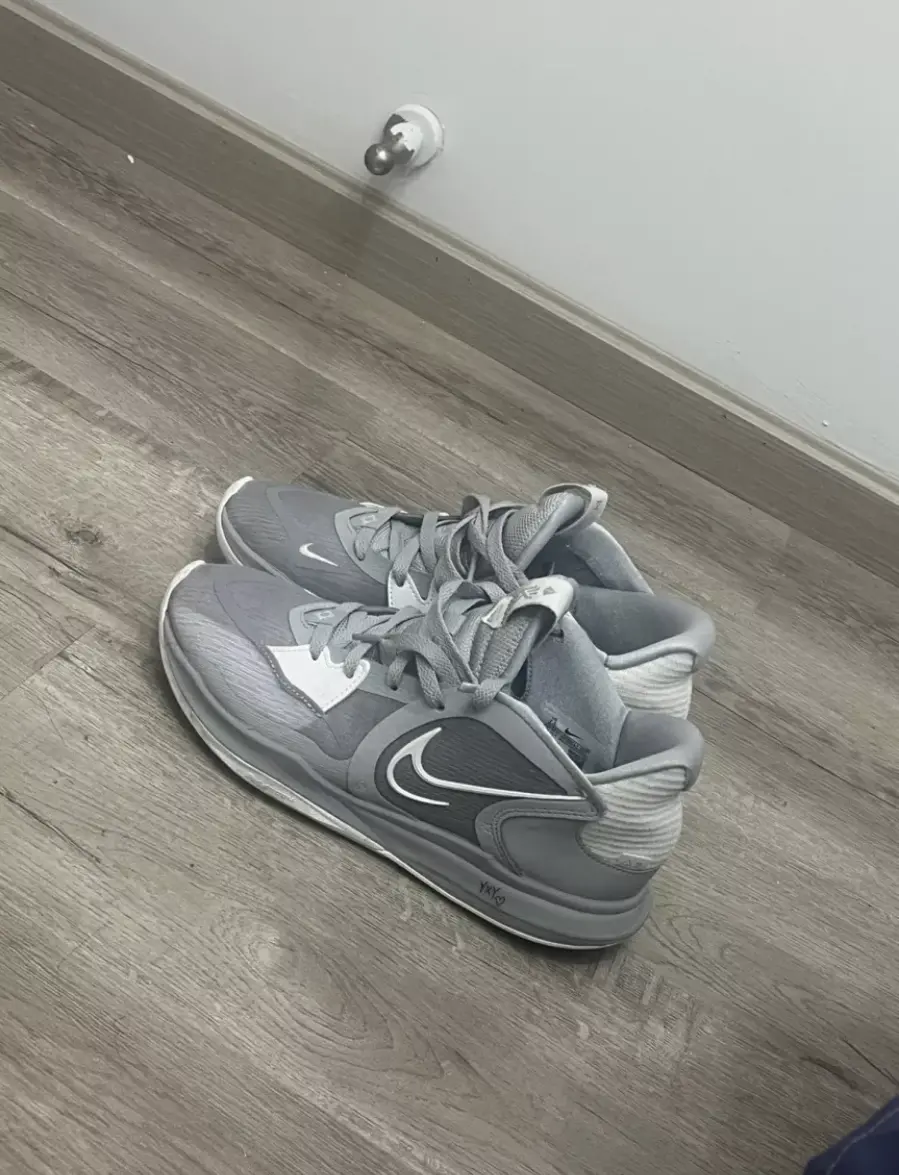Giày Nike Kyrie Low 5 TB 'Silver' DO9617-001 - Ảnh 5